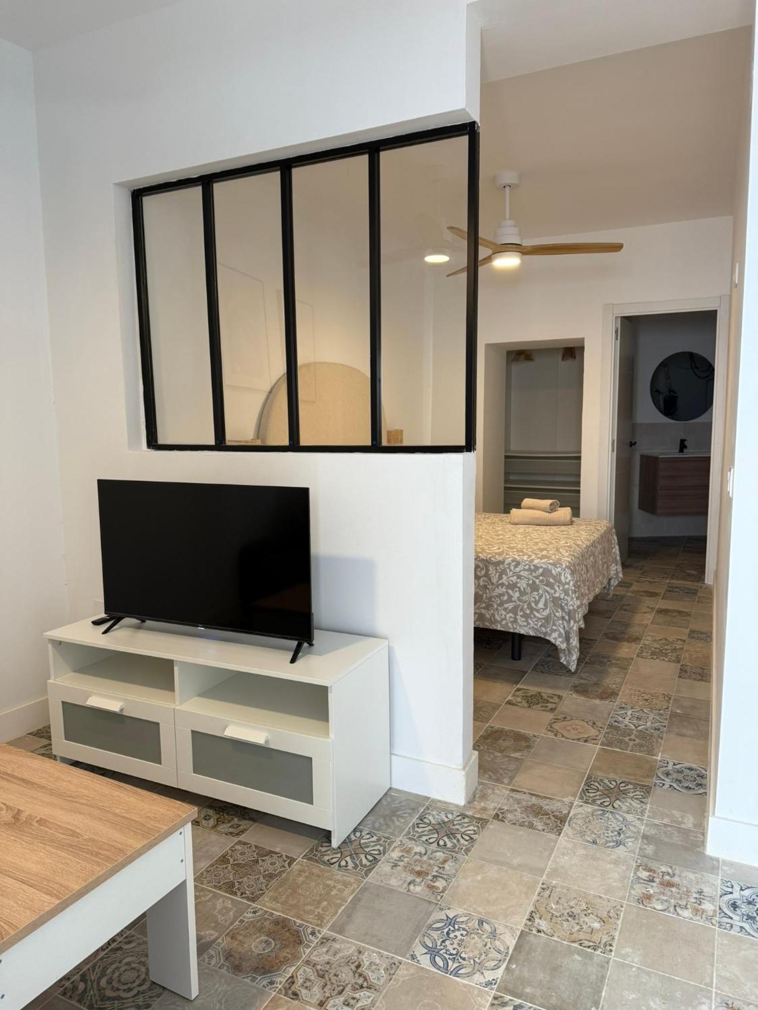 מאלגה The Sunnydise Apartments מראה חיצוני תמונה