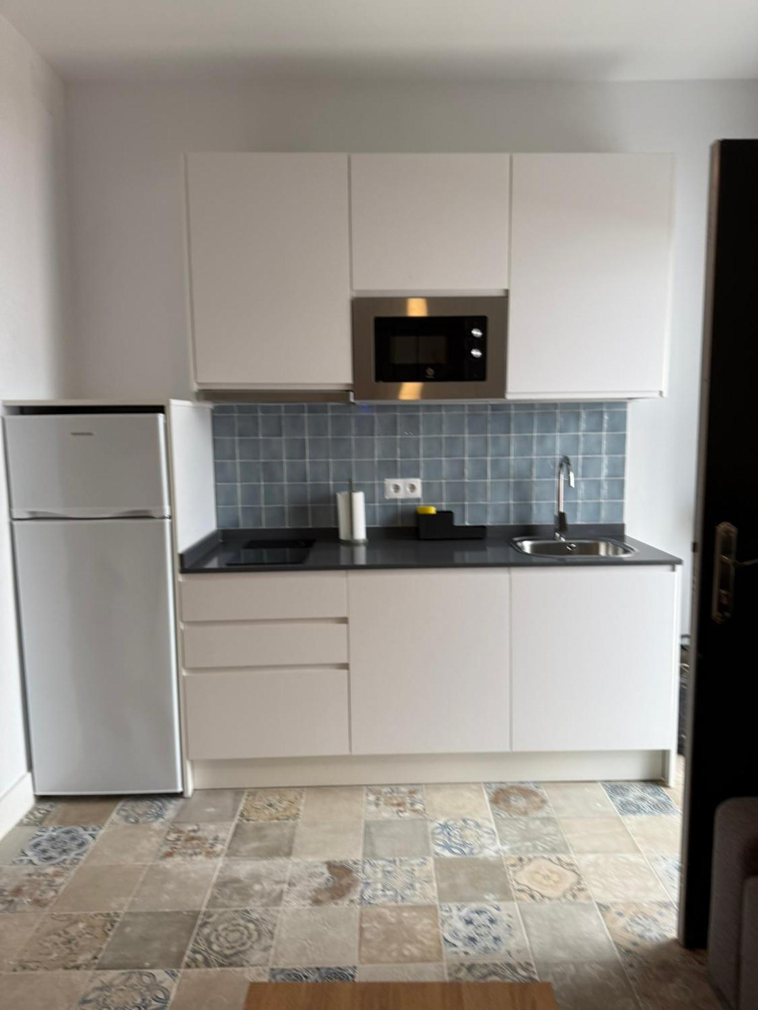 מאלגה The Sunnydise Apartments מראה חיצוני תמונה