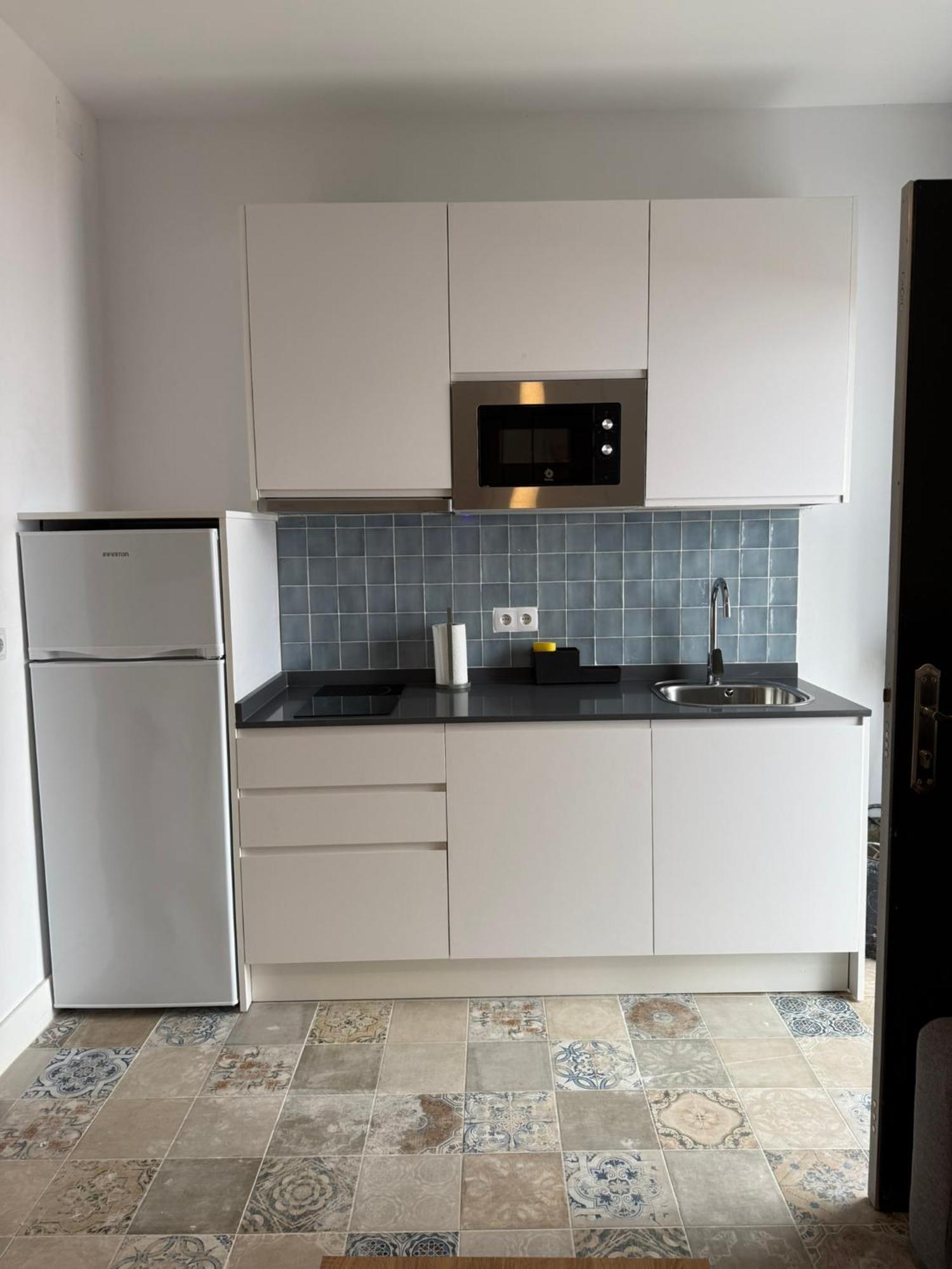 מאלגה The Sunnydise Apartments מראה חיצוני תמונה